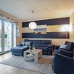Bauernhof Lafrenz, Wellnesshaus Kuestenwind Casa vacanze Fehmarn
