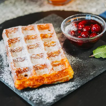 Bauernhof Lafrenz, Ferienhaeuser & Hofcafe 펜션 페마른