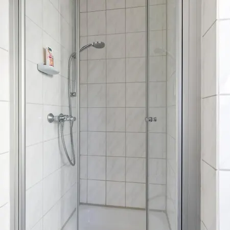 Ferienhaus Bauernhof Lafrenz, Ferienhäuser&hofcafé *